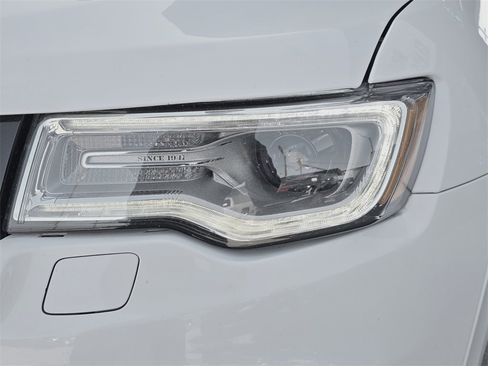 Used 2020 Jeep Grand Cherokee Summit w/ Platinum Series Group image 23