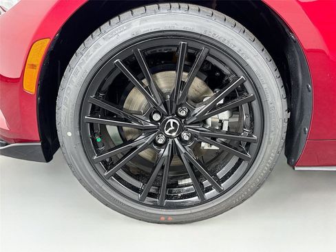 New 2026 MAZDA MX-5 Miata Club w/ Interior Package RWD image 12