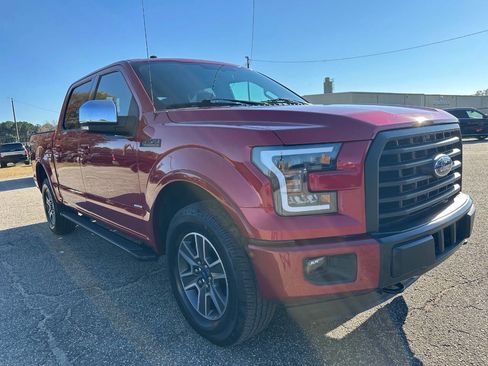 Used 2016 Ford F150 XLT w/ Equipment Group 302A Luxury image 11