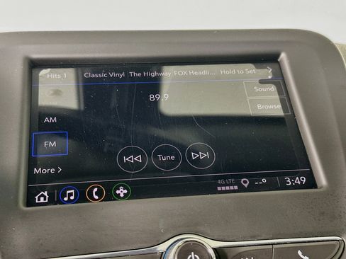 Used 2022 Chevrolet Equinox LT FWD image 21