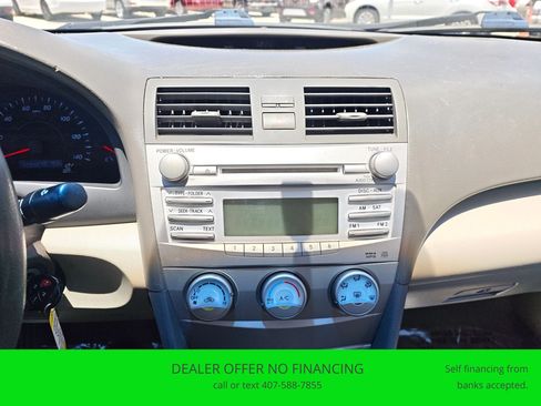 Used 2010 Toyota Camry XLE FWD image 19