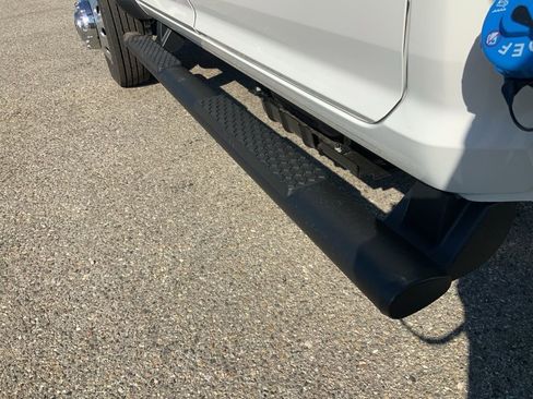 New 2026 RAM 5500 Tradesman w/ Chrome Appearance Group AWD/4WD image 11