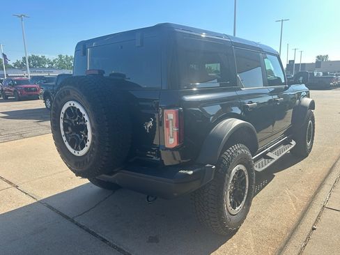 New 2025 Ford Bronco Badlands w/ Sasquatch Package AWD/4WD image 5
