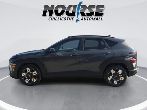 Used 2024 Hyundai Kona SEL FWD image 5