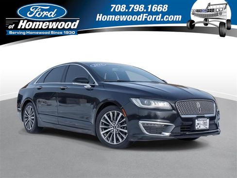 Used 2017 Lincoln MKZ Premiere image 1