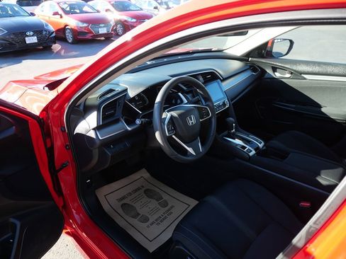 Used 2016 Honda Civic EX image 9