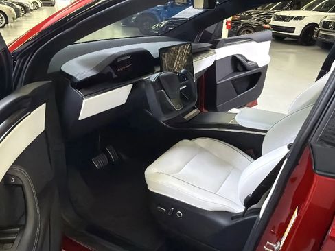 Used 2023 Tesla Model X Plaid AWD/4WD image 18