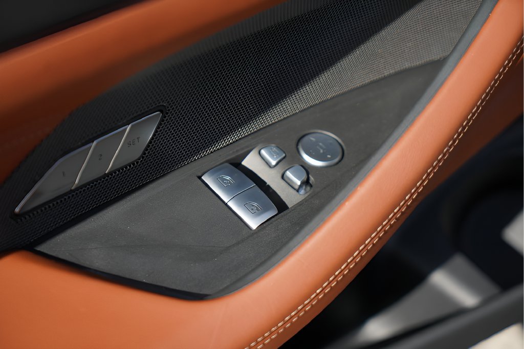 Used 2026 BMW M4 Competition w/ Executive Package RWD image 22
