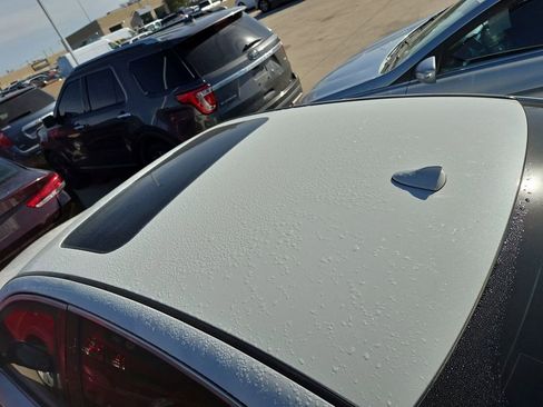 Used 2018 INFINITI Q50 Luxe w/ Essential Package (3.0T Luxe) image 3