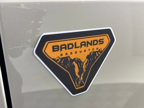 New 2026 Ford Bronco Badlands AWD/4WD image 18