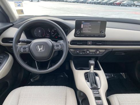 Certified 2024 Honda HR-V LX image 15