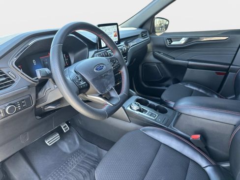 Used 2023 Ford Escape ST-Line w/ Equipment Group 301A image 34