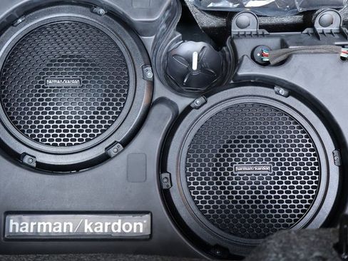 Used 2023 Dodge Challenger SRT Hellcat image 11