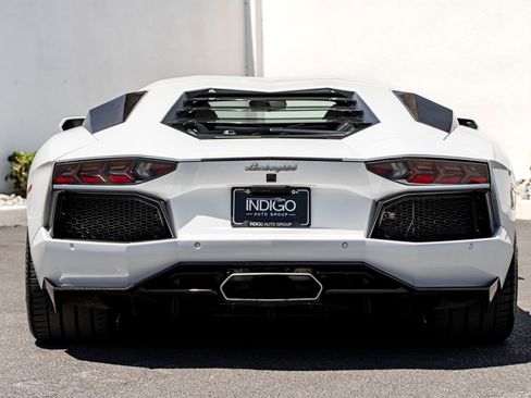 Used 2014 Lamborghini Aventador LP 700-4 AWD/4WD image 8