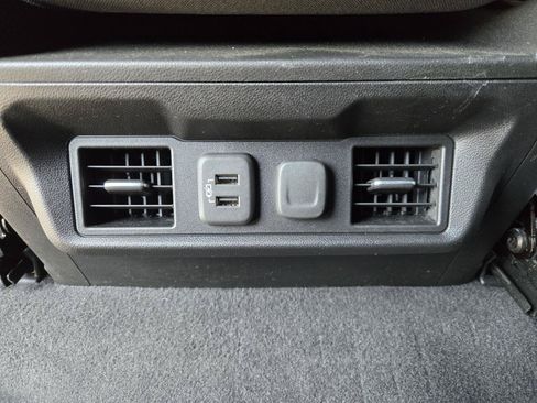 Used 2022 Chevrolet Silverado 1500 LT RWD image 25