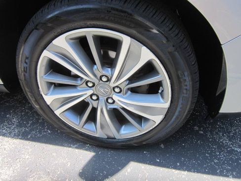 Used 2017 Acura MDX w/ Technology Package AWD/4WD image 34