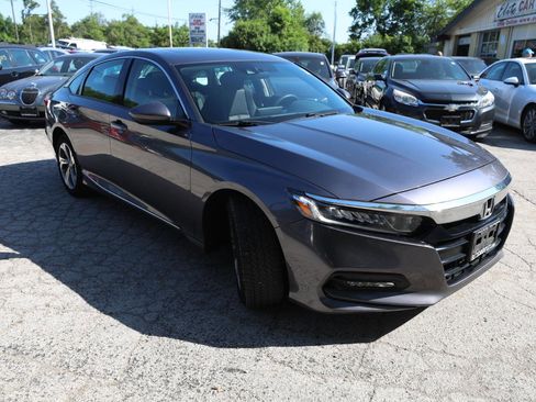 Used 2020 Honda Accord EX image 4