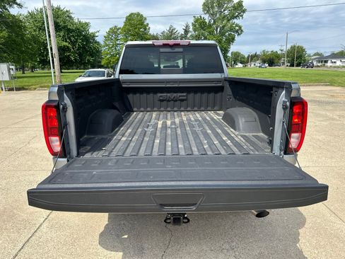 Used 2025 GMC Sierra 2500 SLE w/ SLE Value Package; AWD/4WD image 20
