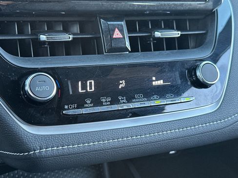 Used 2023 Toyota Corolla SE image 25