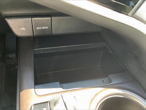 Used 2024 Toyota Camry SE w/ Convenience Package FWD image 15