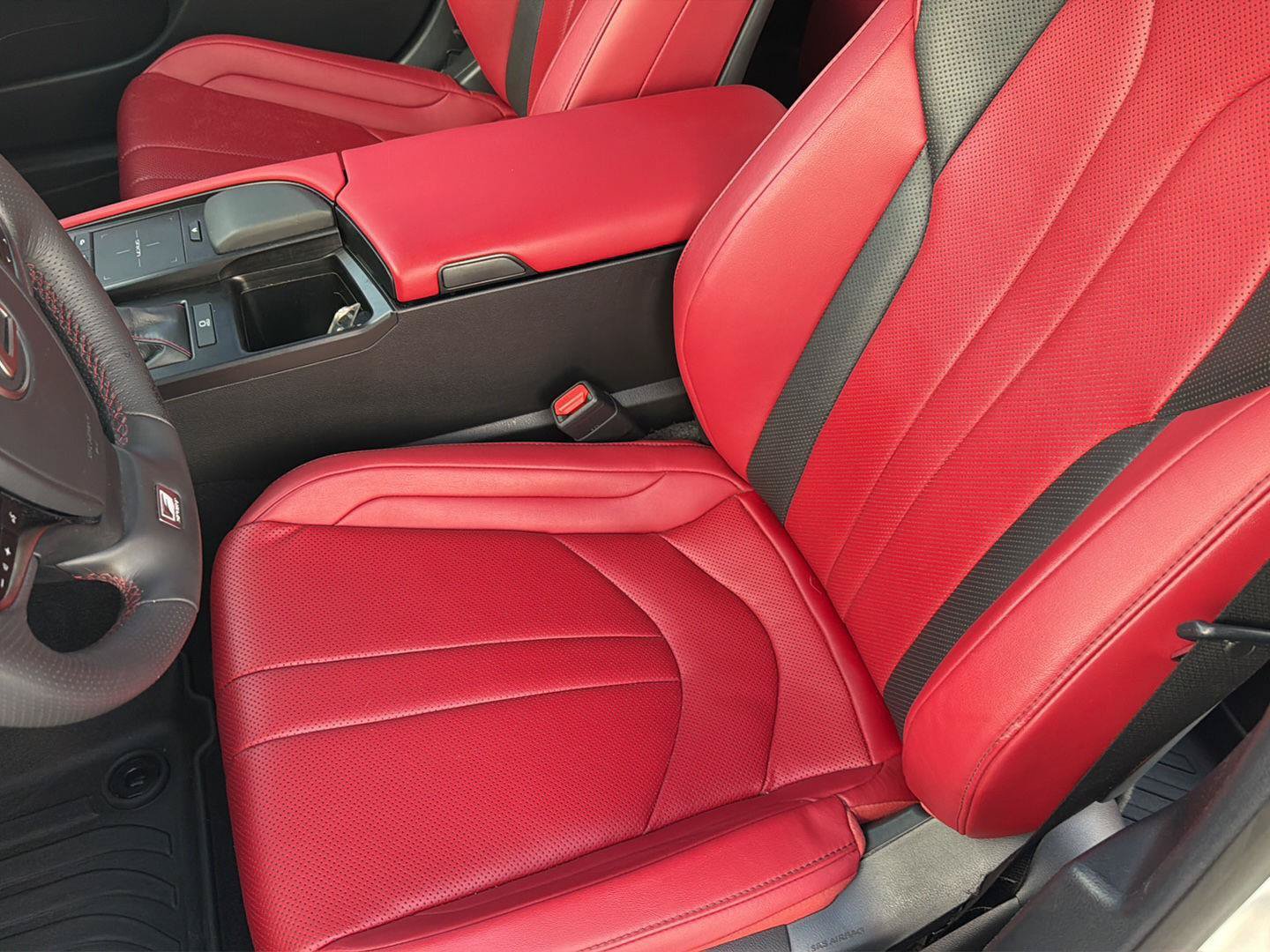 Used 2021 Lexus ES 350 F Sport w/ Accessory Package 2 FWD image 29