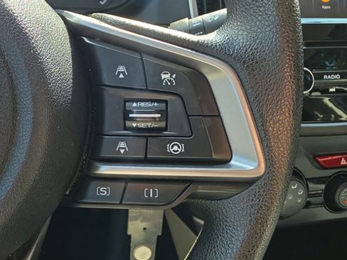 Used 2021 Subaru Forester AWD/4WD image 17