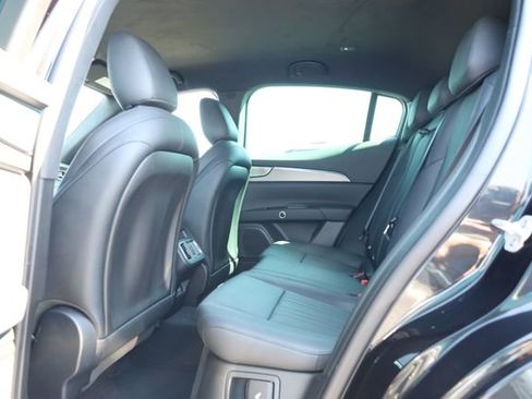 Used 2024 Maserati Grecale GT image 20