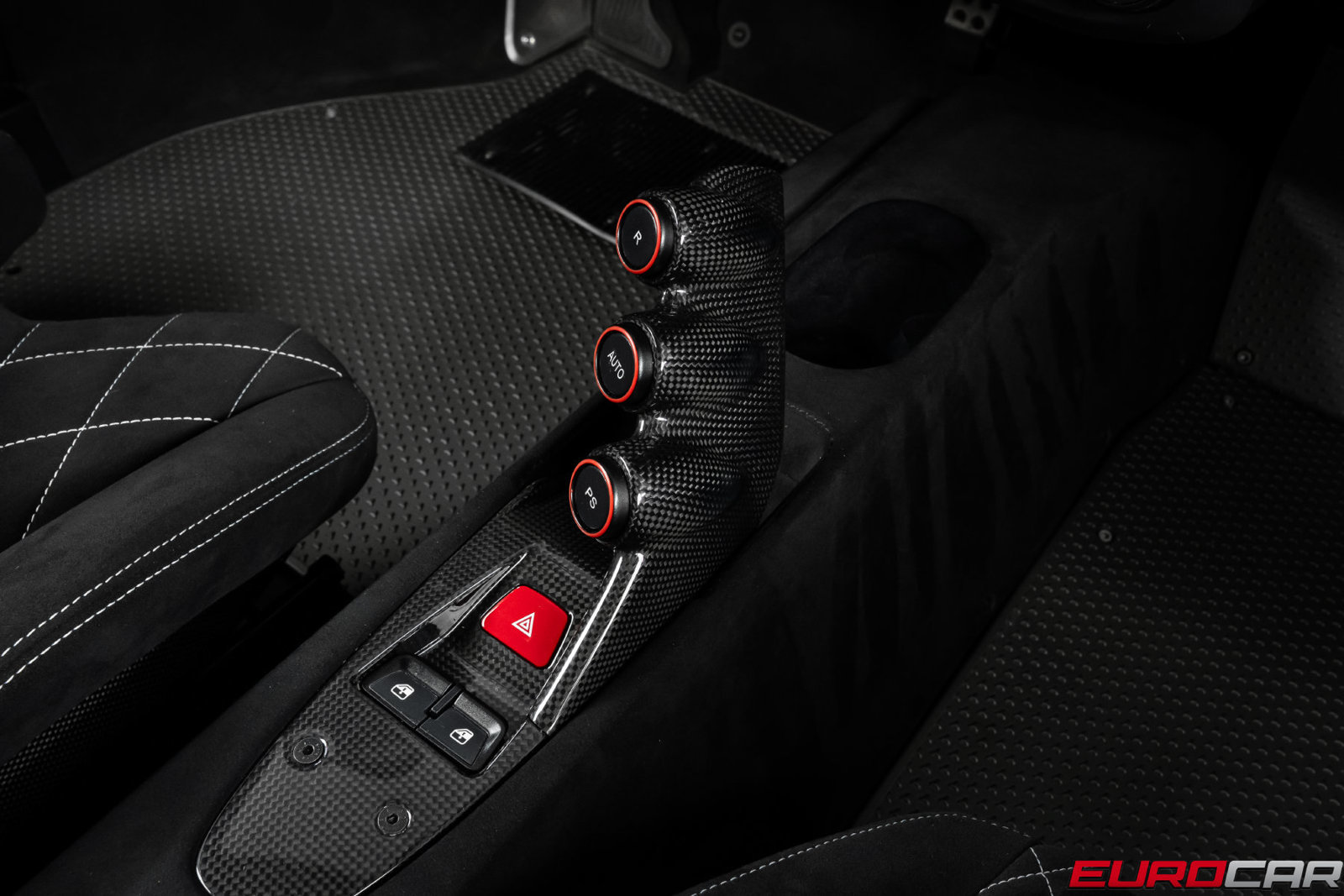 Used 2015 Ferrari 458 Speciale Coupe RWD image 36