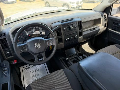 Used 2012 RAM 2500 ST w/ Chrome Appearance Group AWD/4WD image 17