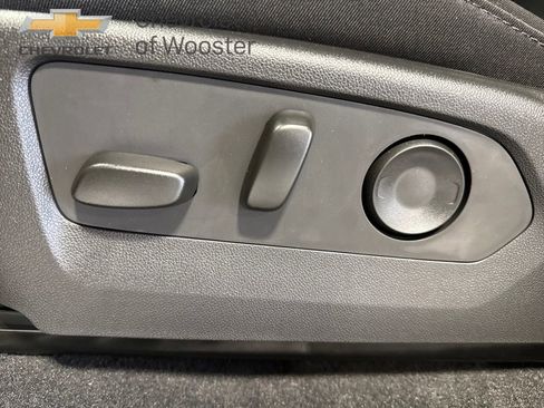 New 2026 Chevrolet Colorado W/T image 12