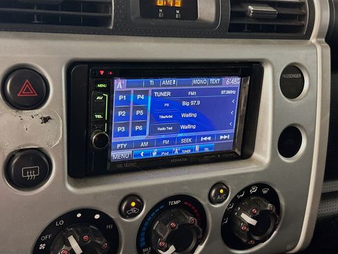 Used 2008 Toyota FJ Cruiser 4WD image 21