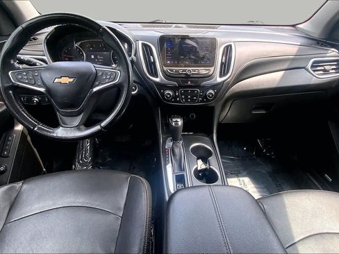 Used 2021 Chevrolet Equinox Premier AWD/4WD image 16