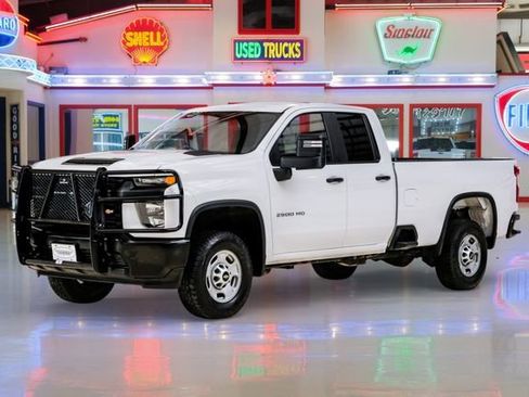 Used 2021 Chevrolet Silverado 2500 W/T w/ WT Convenience Package image 2