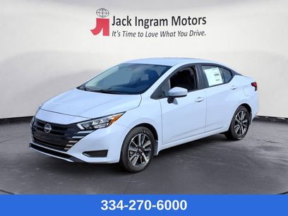 New 2025 Nissan Versa SV w/ Trunk Package