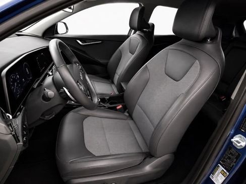 Used 2023 Kia Niro Wind w/ Wind Preserve Package FWD image 15