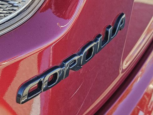 Used 2023 Toyota Corolla SE image 11