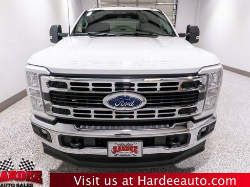 Used 2023 Ford F350 XLT w/ 360-Degree Camera Package AWD/4WD image 7
