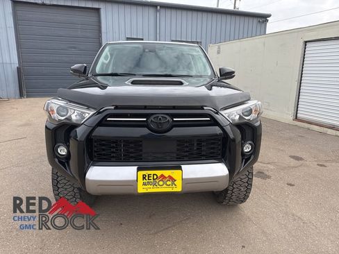 Used 2021 Toyota 4Runner TRD Off-Road Premium w/ Moonroof Package AWD/4WD image 2