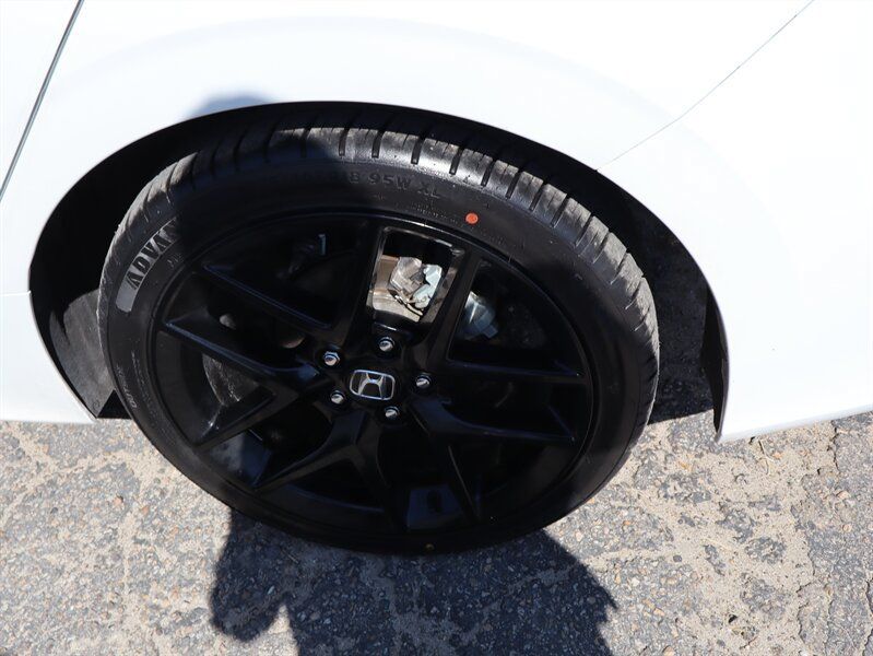 Used 2023 Honda Civic Sport image 23