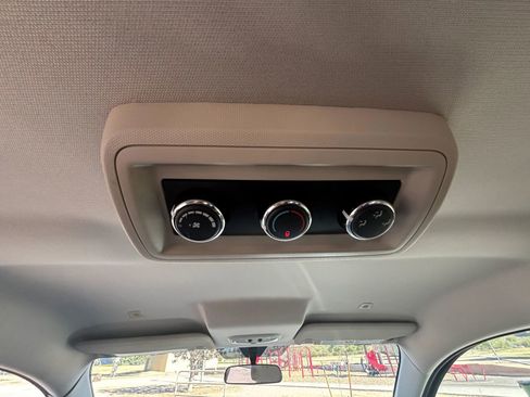 Used 2018 Dodge Journey SXT w/ Connectivity Group image 22