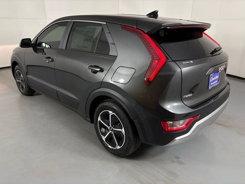 New 2026 Kia Niro LX image 6