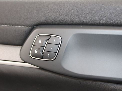 New 2025 Ford Ranger Lariat w/ FX4 Off-Road Package image 36