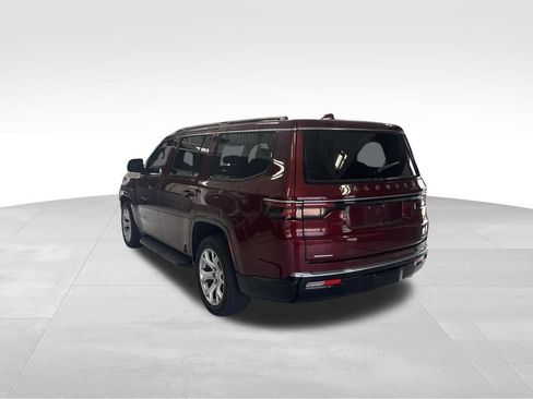 Used 2022 Jeep Wagoneer Series II AWD/4WD image 3