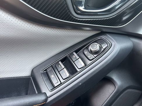 Used 2019 Subaru Crosstrek 2.0i Limited w/ Moonroof Package w/Navigation image 24