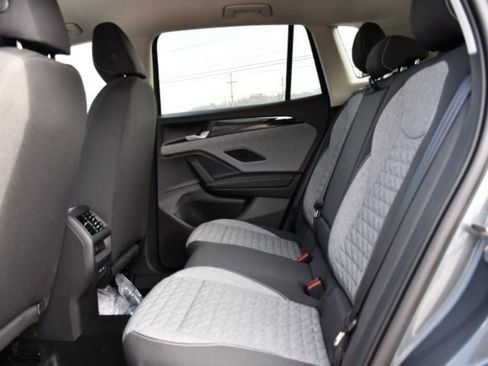 New 2026 Volkswagen Tiguan S image 15