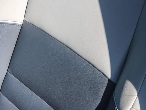 Used 2024 Honda Prologue Touring image 32