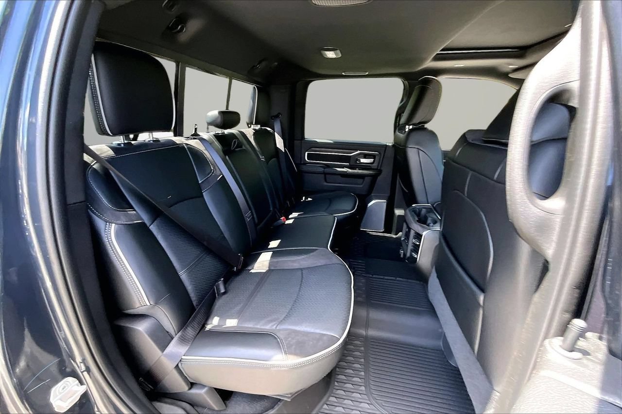 New 2026 RAM 3500 Laramie AWD/4WD image 21