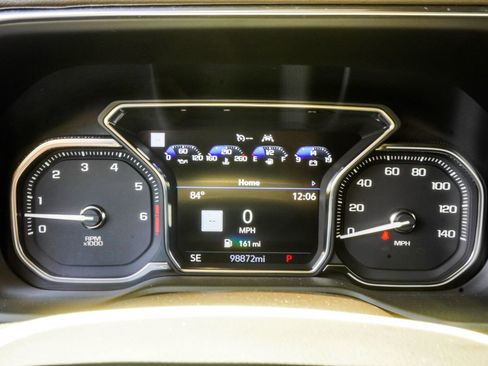 Used 2021 GMC Yukon XL Denali RWD image 29