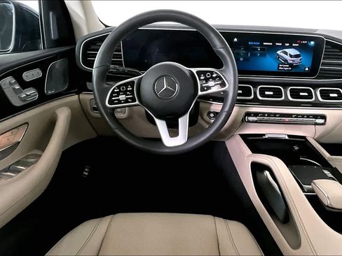 Used 2020 Mercedes-Benz GLE 350 4MATIC image 6