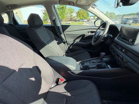Used 2025 Honda Accord SE image 20